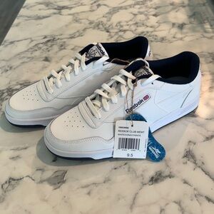 SOLD // Reebok Club Memt